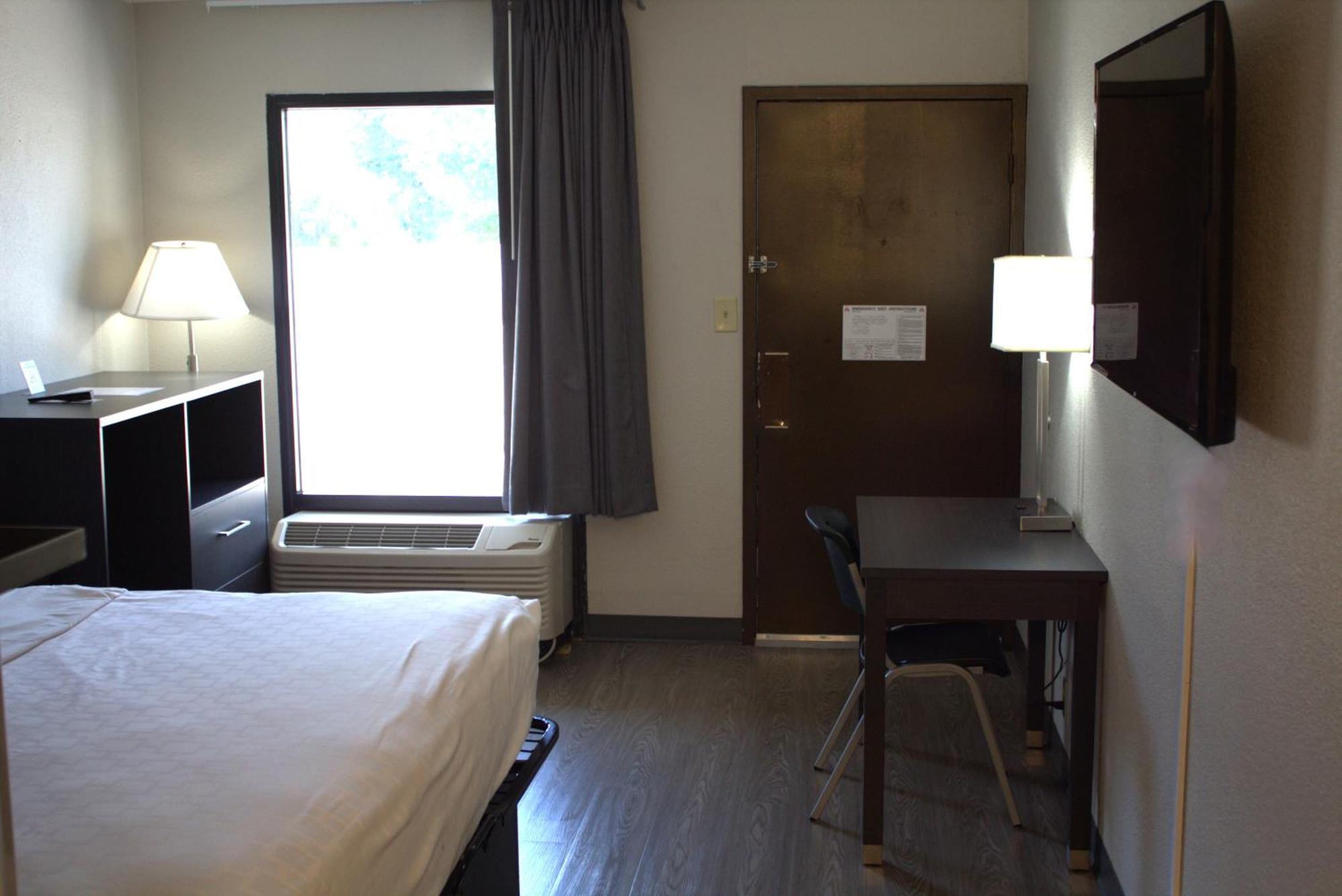 คลาเรียน พอยต์ สเตตวิลล์ Hotel สเตทส์วิลล์ ภายนอก รูปภาพ